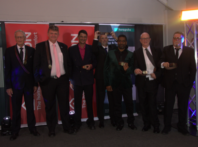 The Legends – from left to right: Rory, Lee, Rudi, Adriaan, Mahen, Chris, Steve.